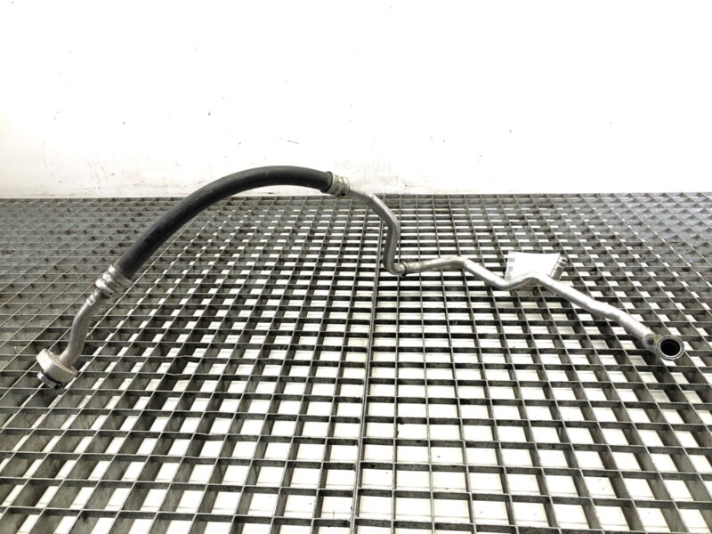 Hadice klimatizace VW Tiguan (AD1, AX1) 2016 - 2022 5QF816743A