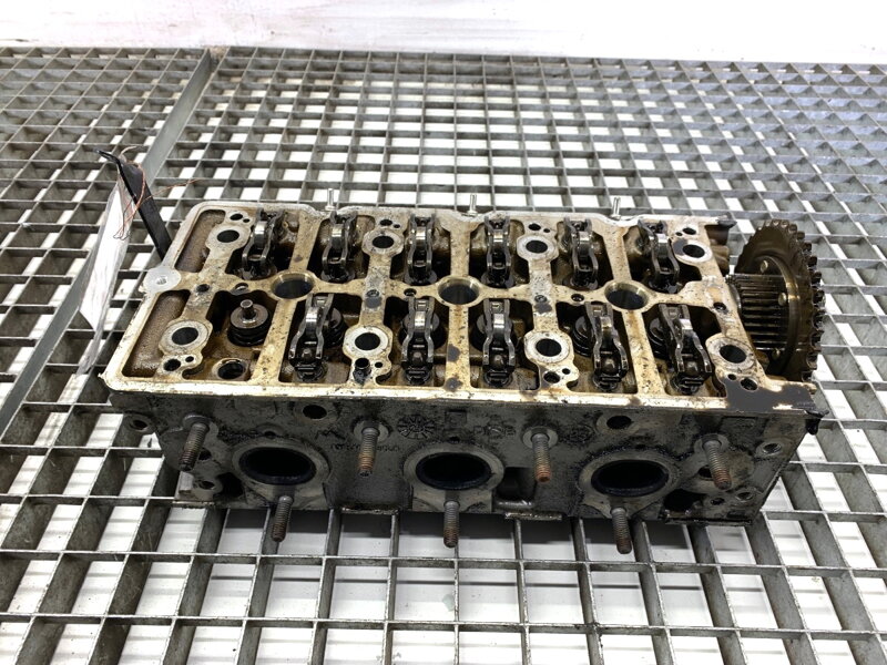 Hlava válců Audi Q8 (4MN) 2018 - 2022 0594BP