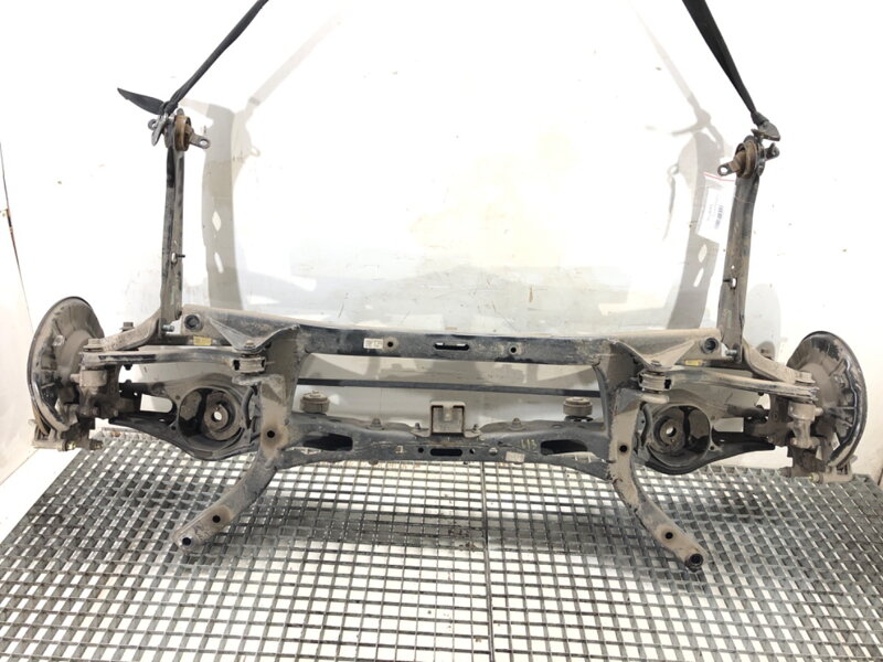 Výztuha zadní Hyundai Kona (OS, OSE, OSI) 2017 - 2022 55405CM000