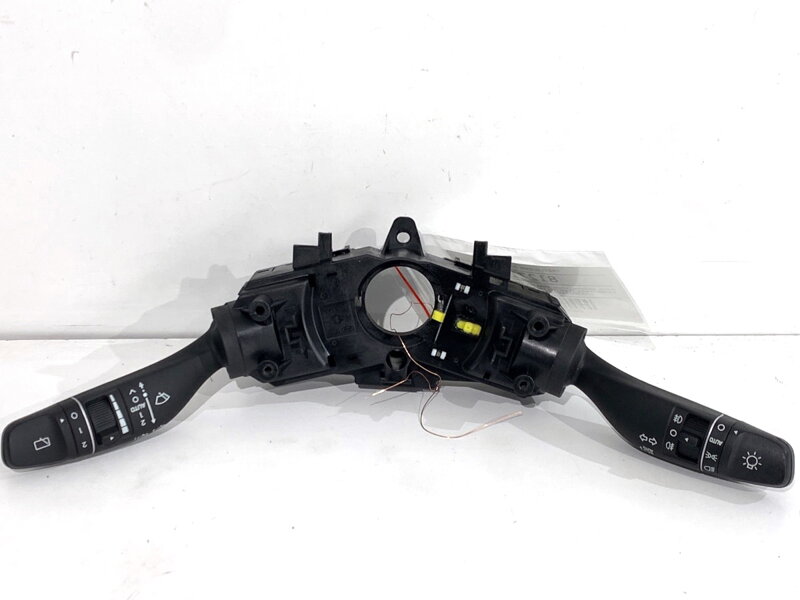 Přepínač sdružený Hyundai Kona (OS, OSE, OSI) 2017 - 2022 93404-J9960