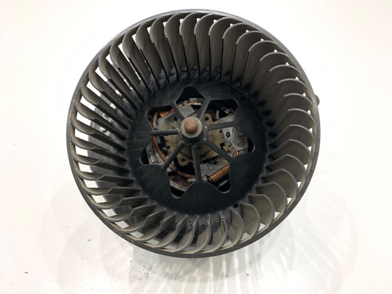 Ventilátor topení VW Passat B7 Variant (365) 2010 - 2015 3C0907521F