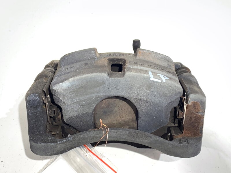 Brzdový třmen levý přední Nissan Qashqai II SUV (J11, J11_) 2013 - 2022