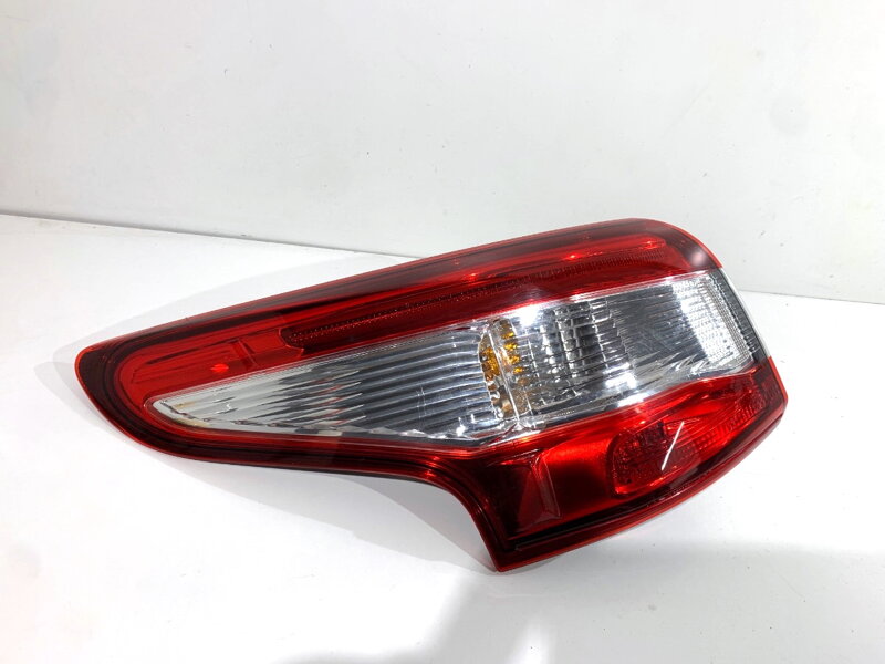 Světlo levé zadní Nissan Qashqai II SUV (J11, J11_) 2013 - 2022