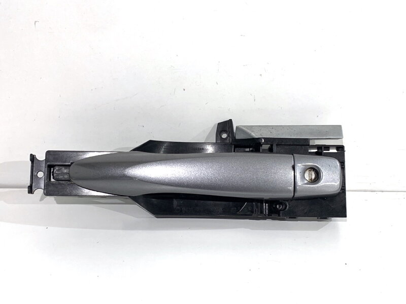 Klika vnější levá přední Nissan Qashqai II SUV (J11, J11_) 2013 - 2022