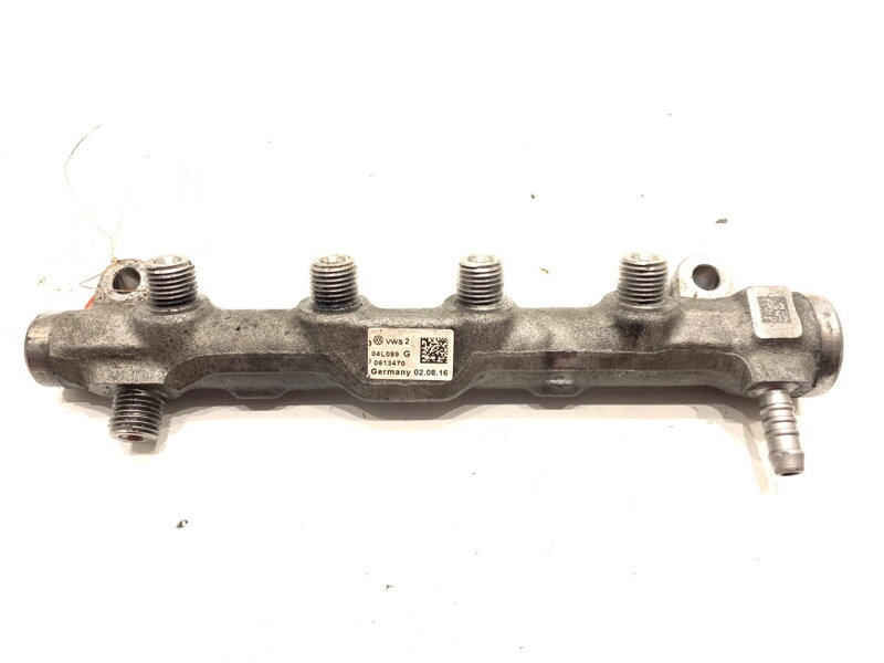 Vstřikovací rampa VW Passat B8 Variant (3G5, CB5) 2014 - 2022 04L089G