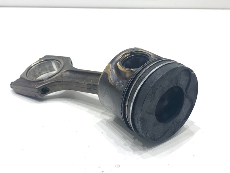 Píst S ojnicí BMW 5 Touring (E61) 2004 - 2010 564