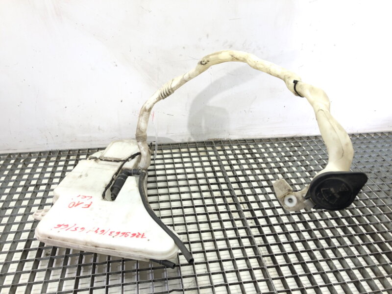 Nádobka ostřikovačů BMW 5 Gran Turismo (F07) 2009 - 2017 7601949