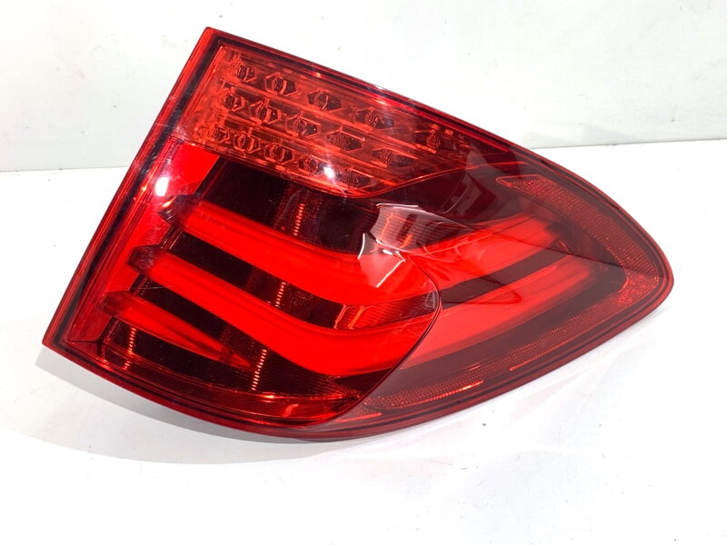 Světlo pravé zadní BMW 5 Gran Turismo (F07) 2009 - 2017