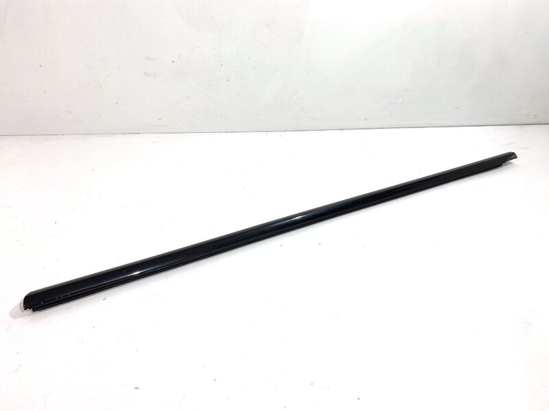 Lišta stírací přední levá BMW 5 Gran Turismo (F07) 2009 - 2017