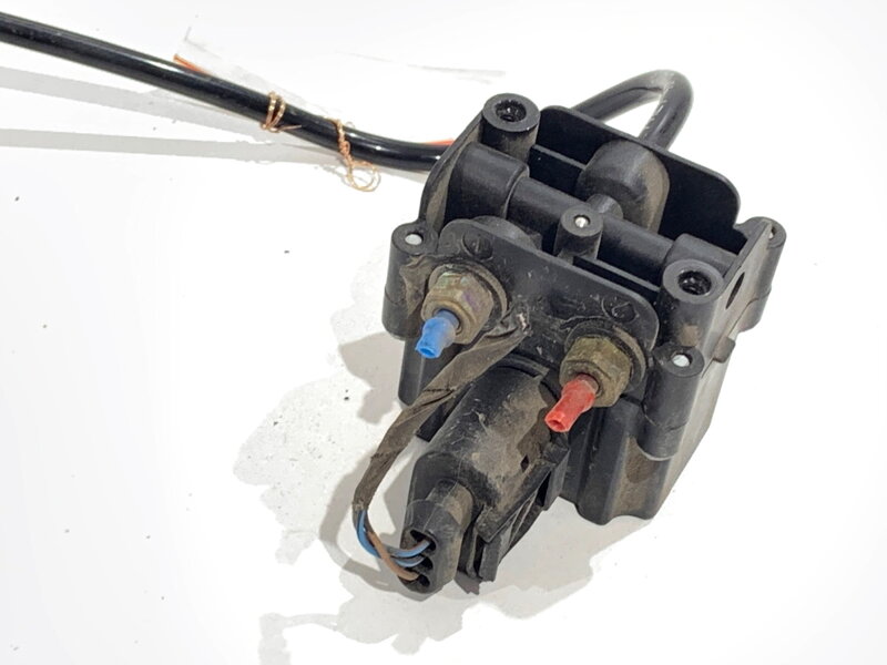 Rozdělovač zavěšení BMW 5 Gran Turismo (F07) 2009 - 2017 4722555610