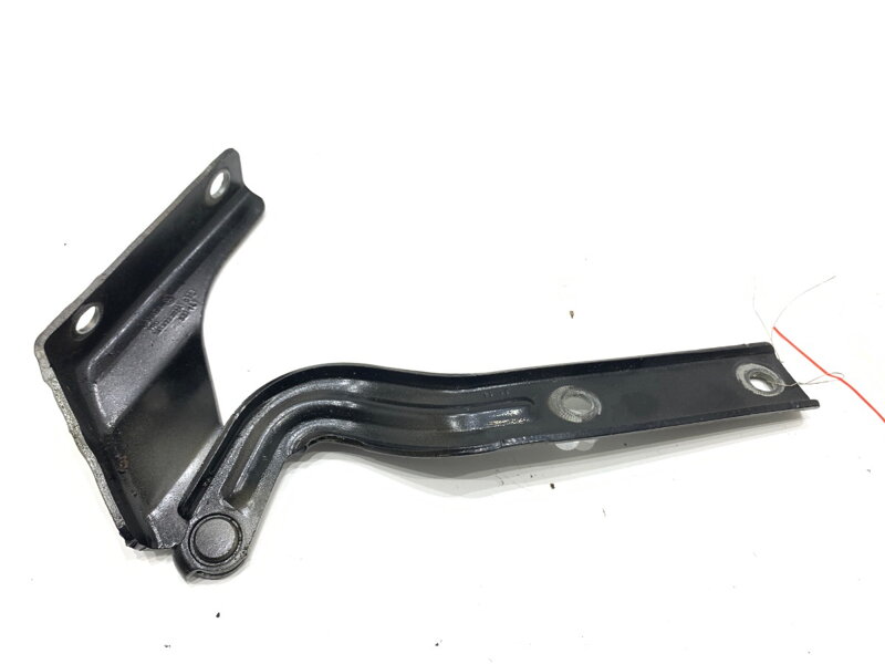 Pant kapoty pravý přední VW Passat B7 (A32, A33) 2011 - 2022 561823302A