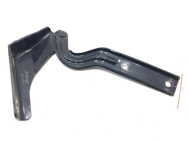 Pant kapoty levý přední VW Passat B7 (A32, A33) 2011 - 2022 561823301A