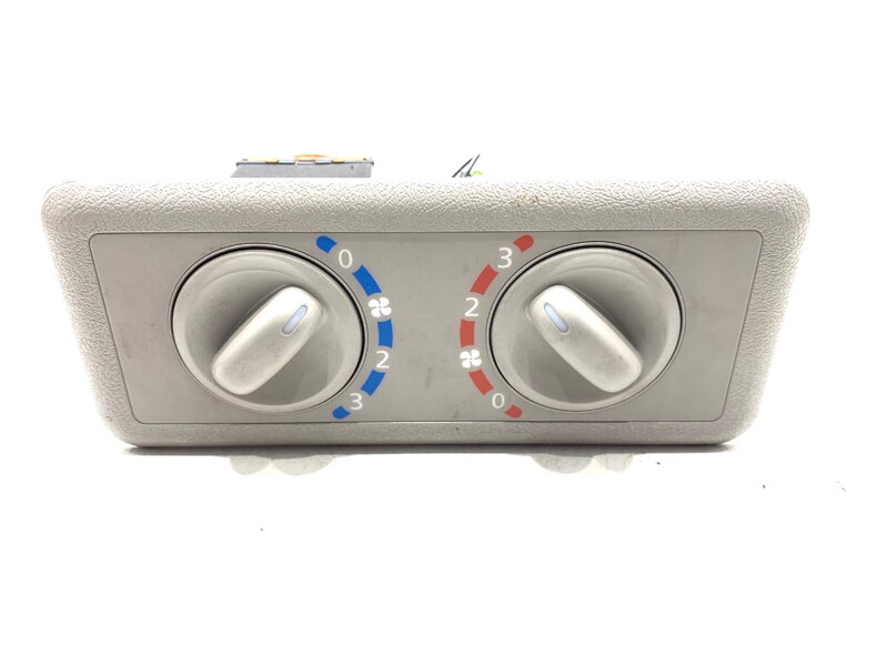 Panel ovládání ventilace zadní Opel Vivaro B Autobus (X82) 2014 - 2019 275108197R