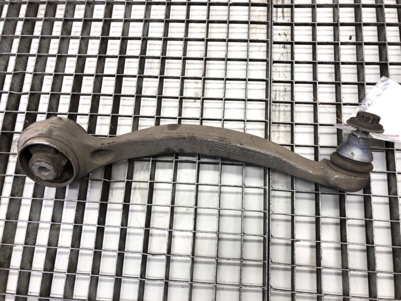 Rameno levé přední Mercedes-benz Class E (W213) 2016 - 2022 20505