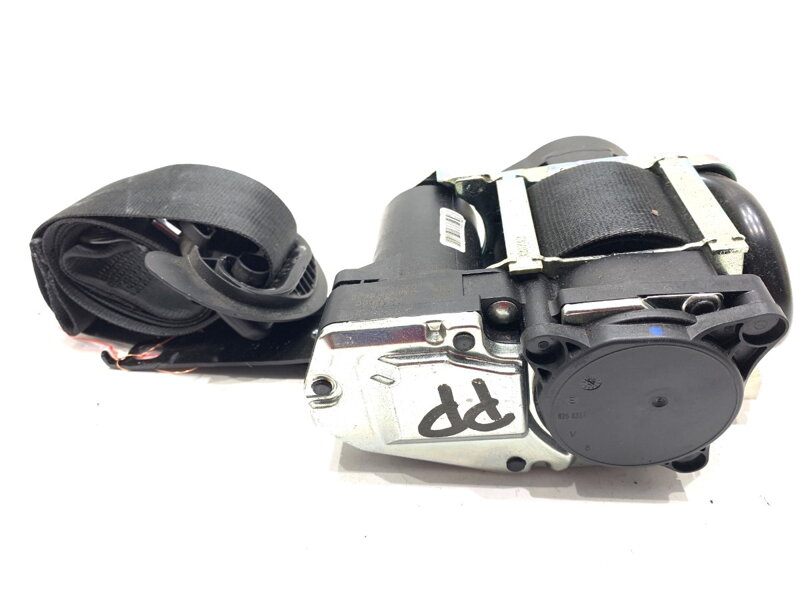 Bezpečnostní PÁS pravý přední VW Passat B8 Variant (3G5, CB5) 2014 - 2022 636199000A 631627100C