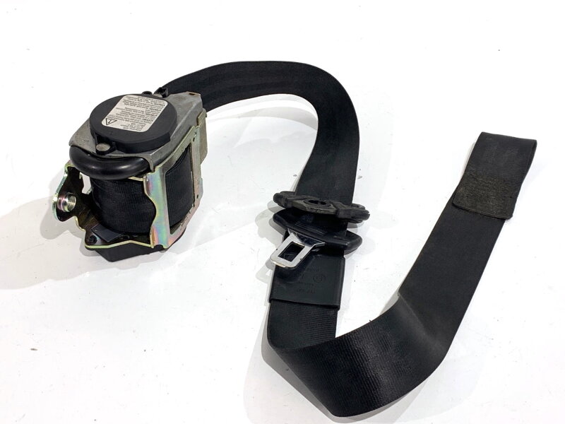 Bezpečnostní PÁS pravý přední Audi A3 (8P1) 2003 - 2013