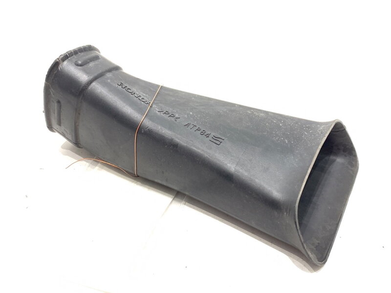 Vzduchové potrubí Honda Accord Viii Kombi (CW) 2008 - 2022