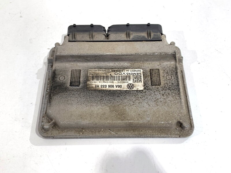 Řídicí jednotka motoru Seat Leon (1P1) 2005 - 2013 06A906033HE