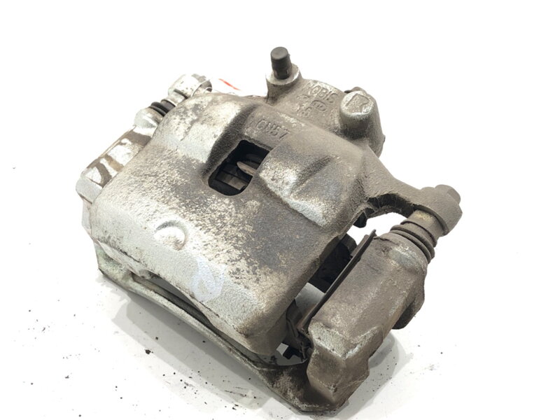 Brzdový třmen pravý přední Hyundai Elantra VII Sedan (CN7) 2020 - 2022