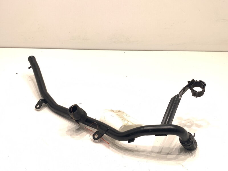 Potrubí vody VW Tiguan (AD1, AX1) 2016 - 2022 5N0121064J