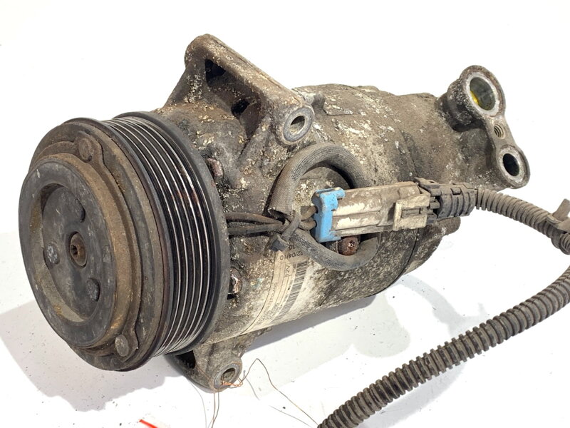 Kompresor klimatizace Opel Astra H Kombi (A04) 2004 - 2014 6854098