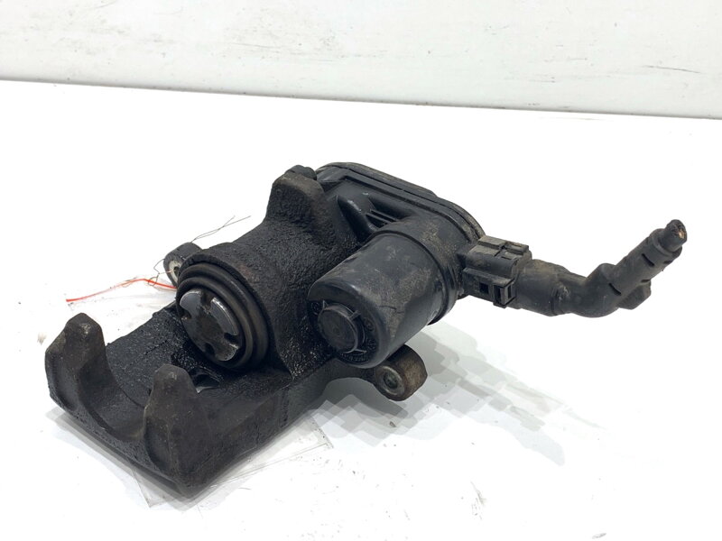 Brzdový třmen levý zadní KIA Optima (JF) 2015 - 2022