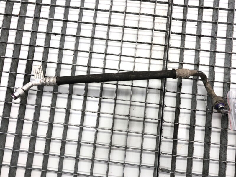 Hadice klimatizace Mercedes-benz GLE (W166) 2015 - 2018 A1668302001