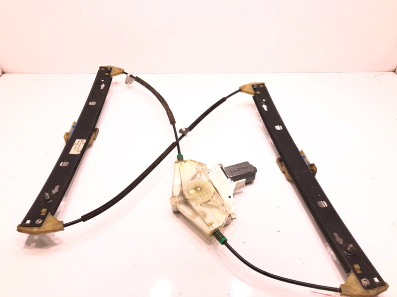 Stahovačka okna levá přední Audi A8 D4 (4H2, 4H8, 4HC, 4HL) 2009 - 2018 4H0837461A