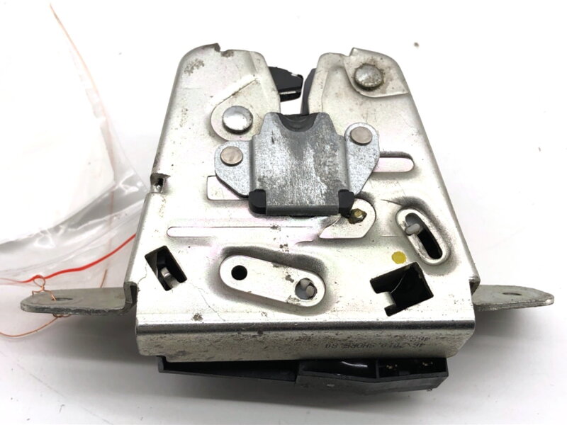 Zámek víka kufru zadní Mercedes-benz Class GLK (X204) 2008 - 2015