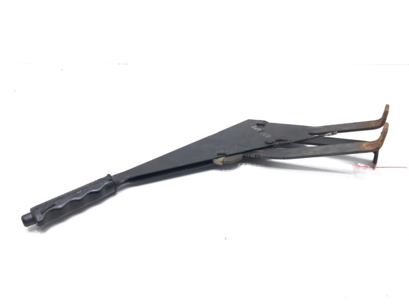 Páka ruční brzdy Mercedes-benz T1 Autobus (B601) 1977 - 1996