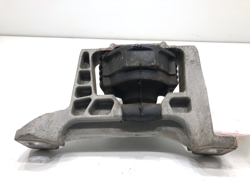 Polštář motoru pravý Ford Tourneo Connect / Grand Tourneo Connect V408 Nadwozie Wielko 2013 - 2022 F1F1-6F012-BB