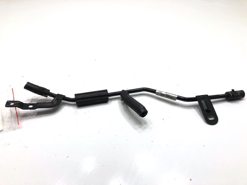 Potrubí vody VW T-roc (A11) 2017 - 2022 5Q0121064BB