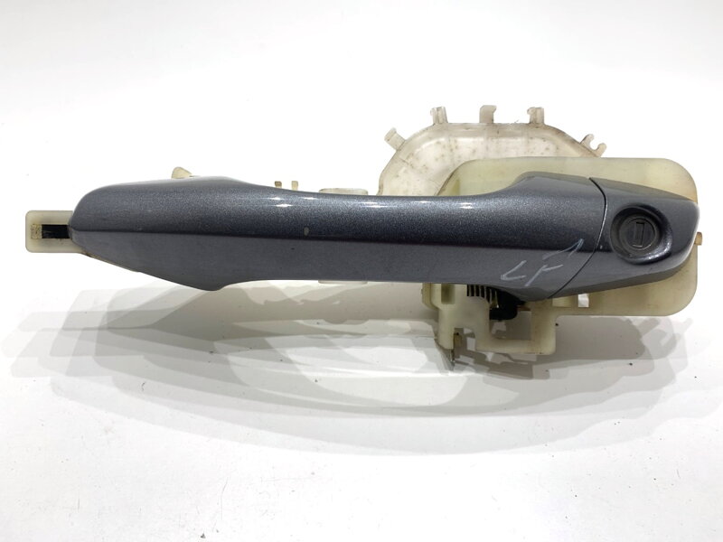 Klika vnější levá přední Hyundai Santa FÉ III (DM, DMA) 2012 - 2022 91330-03100