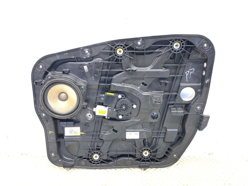 Stahovačka okna pravá přední Hyundai Santa FÉ III (DM, DMA) 2012 - 2022 82480-2W250 82460-2W020