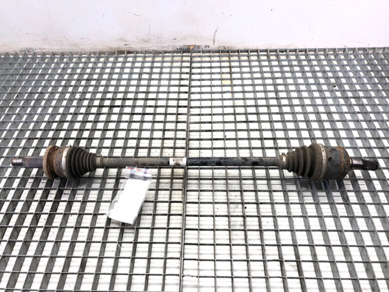 Poloosa levá zadní Hyundai Santa FÉ III (DM, DMA) 2012 - 2022 49600-2W050