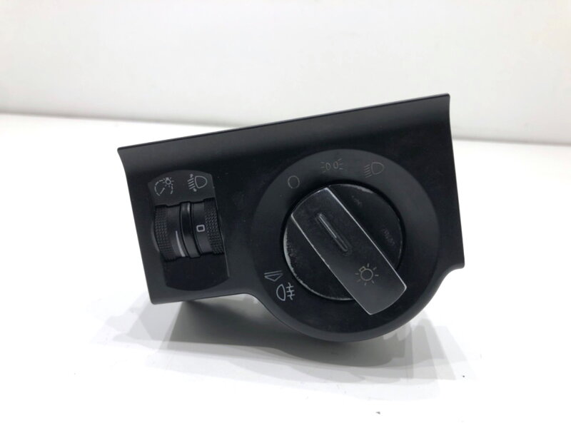 Spínač světel Audi A2 (8Z0) 2000 - 2005 8Z1941531D