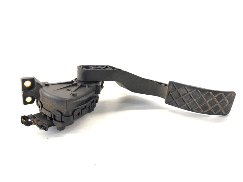 Plynový pedál Audi A2 (8Z0) 2000 - 2005 8Z1721523A