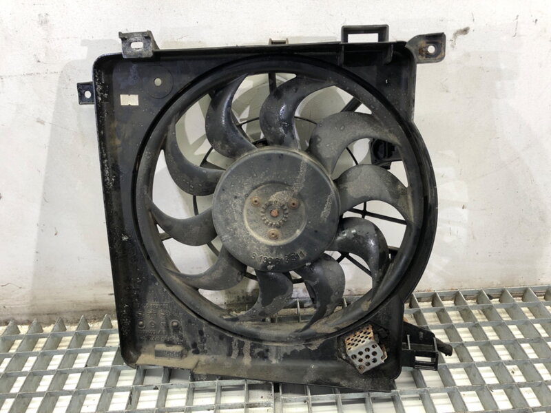 Ventilátor chladiče Opel Zafira / Zafira Family B (A05) 2005 - 2019 013030330