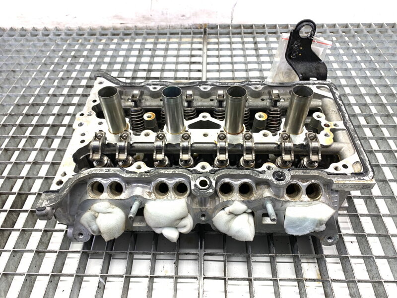 Hlava válců Hyundai Elantra VII Sedan (CN7) 2020 - 2022 230314A06