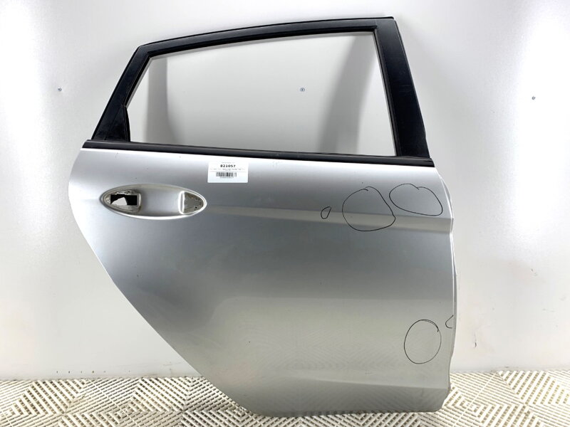 Dveře pravé zadní Ford Fiesta VI (CB1, CCN) 2008 - 2022