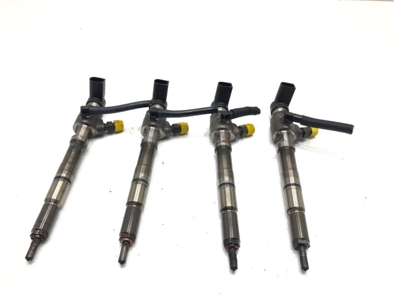 Vstřikovače sada VW Golf VI (5K1) 2008 - 2014 03L130277B