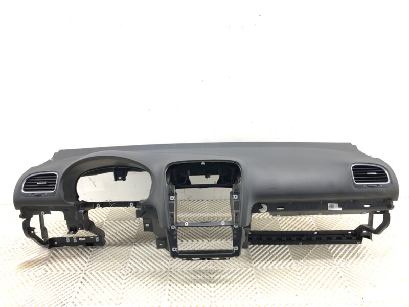 Palubní deska / kokpit VW Golf VI (5K1) 2008 - 2014 5N0010718F