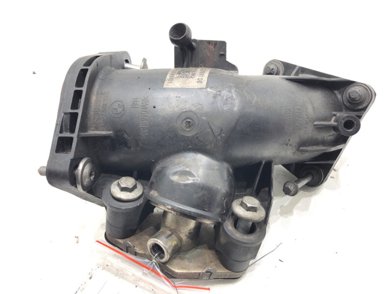 Potrubí turba BMW 4 Coupe (F32, F82) 2013 - 2022 108452S10 7807991