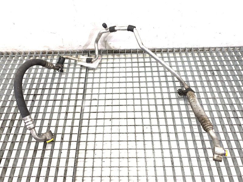 Hadice klimatizace Skoda Octavia II Combi (1Z5) 2004 - 2013 1K0820743AM