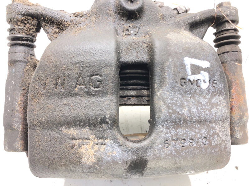 Brzdový třmen levý přední Audi Q3 Sportback (F3N) 2019 - 2022 6798/G