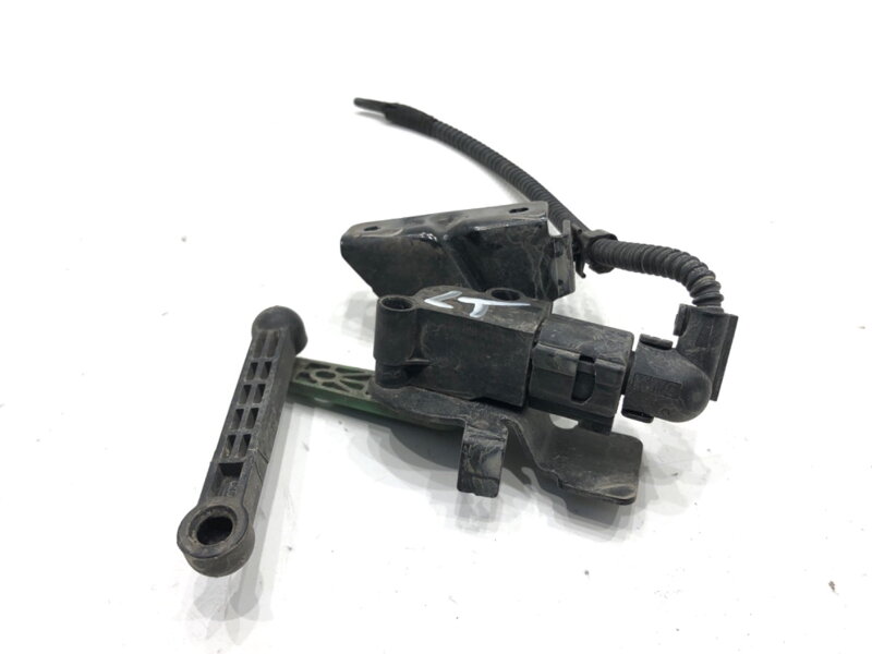 Čidlo náklonu xenon zadní levý Audi Q3 Sportback (F3N) 2019 - 2022 5Q0907503