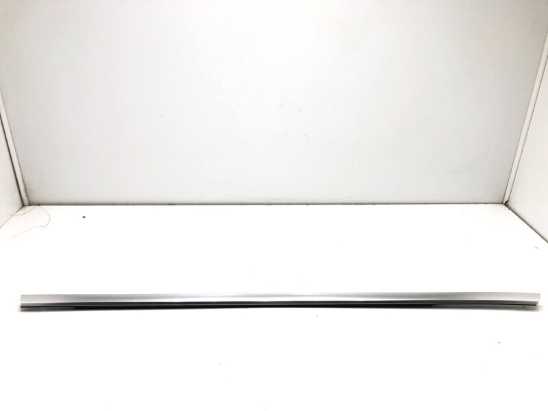 Lišta stírací zadní pravá Audi Q3 Sportback (F3N) 2019 - 2022 83F839476