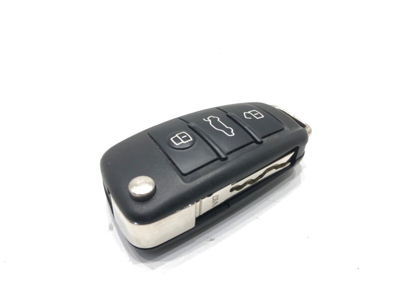 Klíč dálkové ovládání Audi Q3 Sportback (F3N) 2019 - 2022 81A837220AD