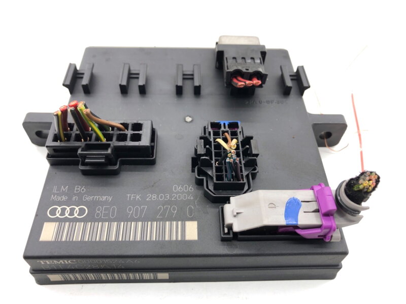 Řídicí jednotka světel Audi A4 B6 (8E2) 2000 - 2005 8E0907279C