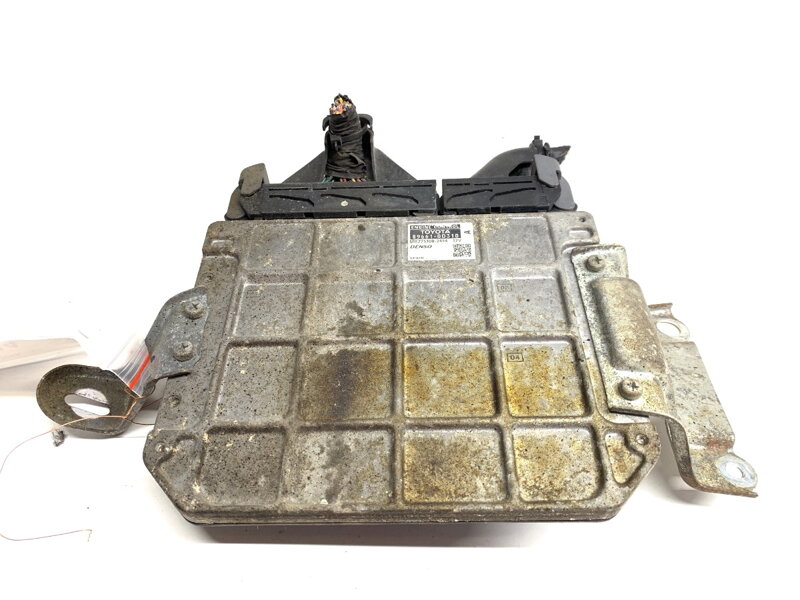 Řídicí jednotka motoru Toyota Yaris (_P9_) 2005 - 2014 89661-0D310